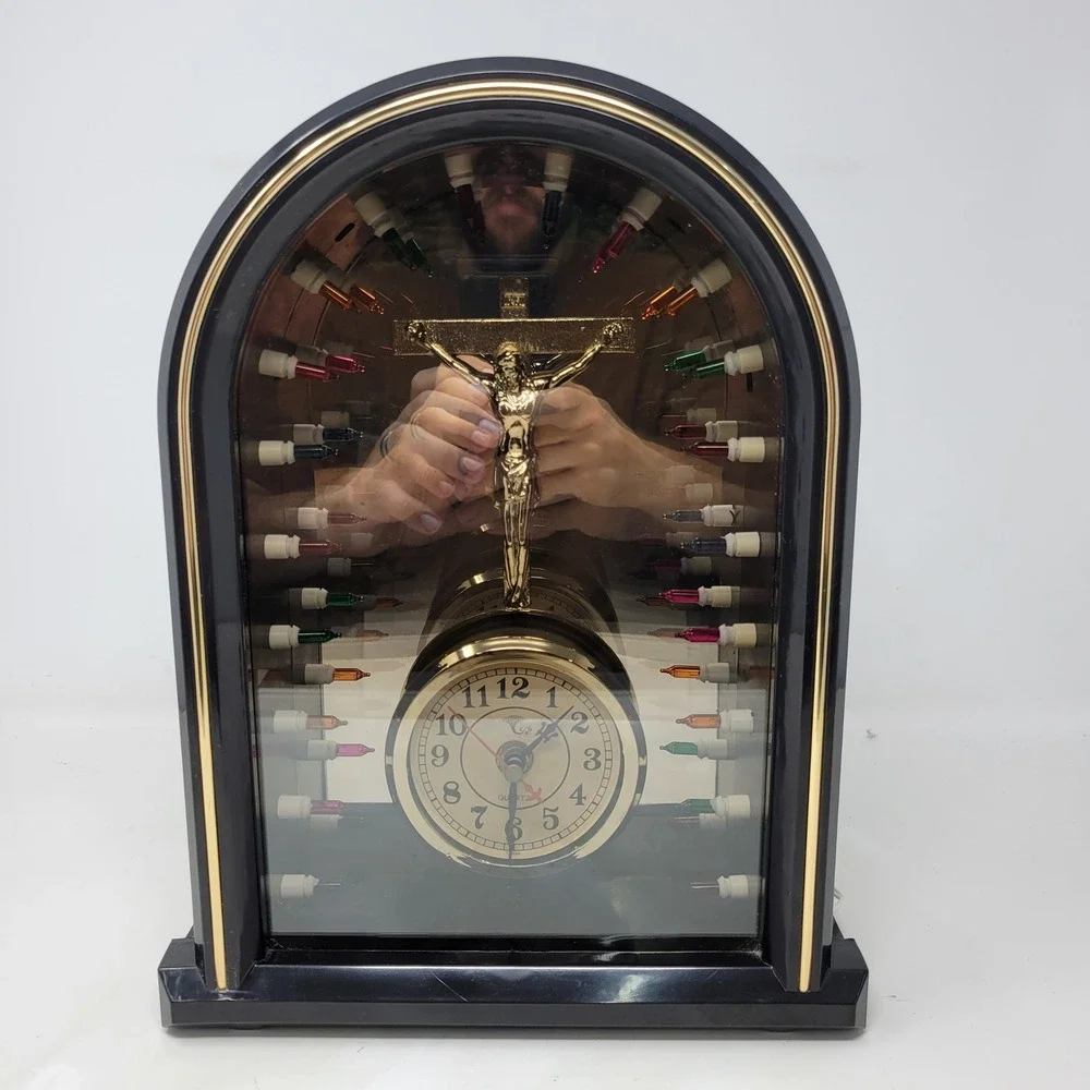 Vintage Infinity Mirror Jesus Crucifix Lighted Quartz Clock Taiwan AS-IS